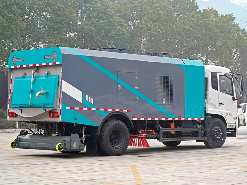 天锦干湿两用吸尘车